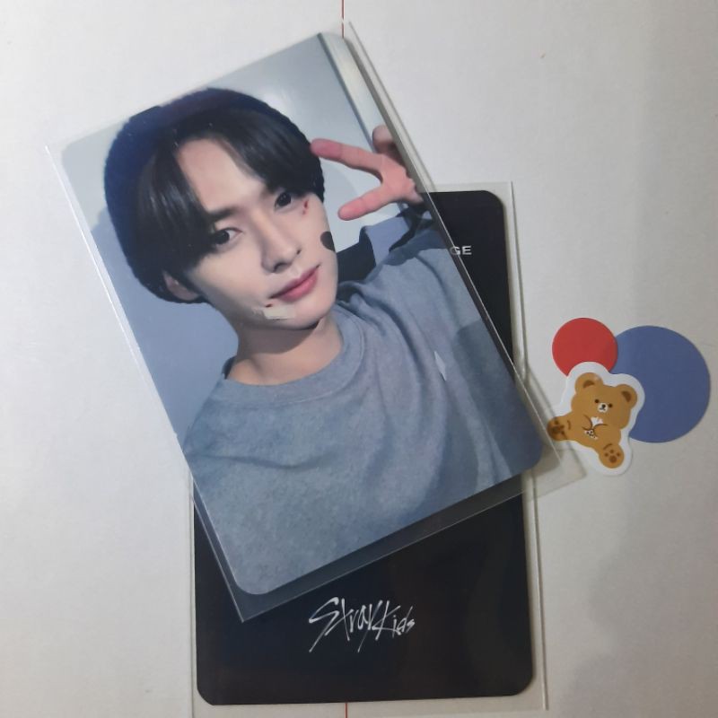 PHOTOCARD STRAY KIDS LEE KNOW BENEFIT SWID IN LIFE