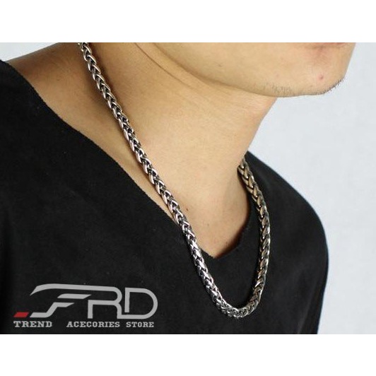 Kalung Pria Rantai Titanium Silver Besar Import
