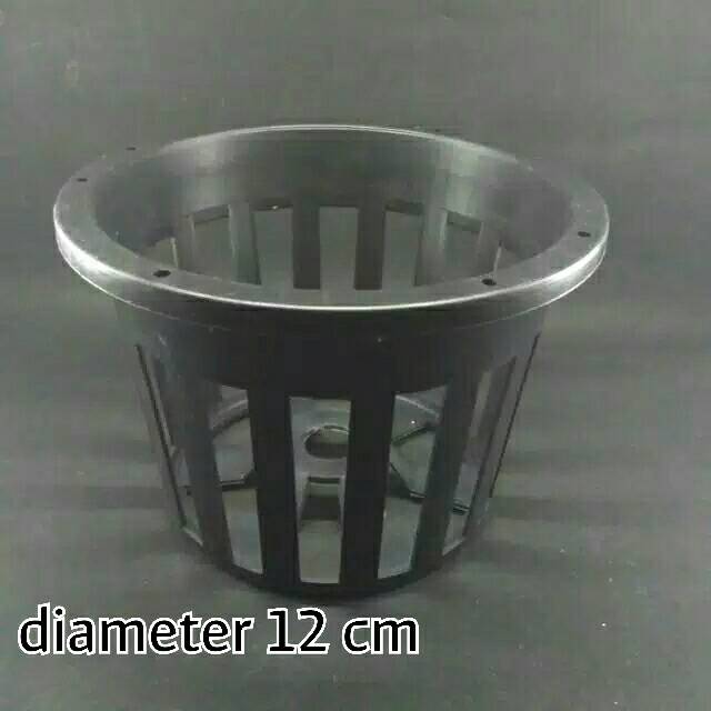 Pot anggrek diameter  12 cm dan 15 cm