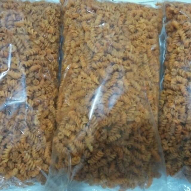 

Makaroni spiral ayam bawang
