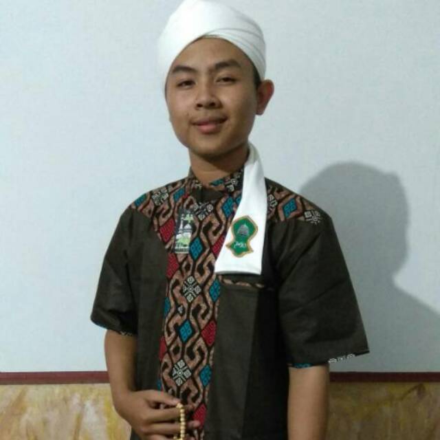 Paket Hemat Baju Koko tangan pendek Sarung Super Jumbo Imamah permanen Bonus Tasbih dan pin terompah