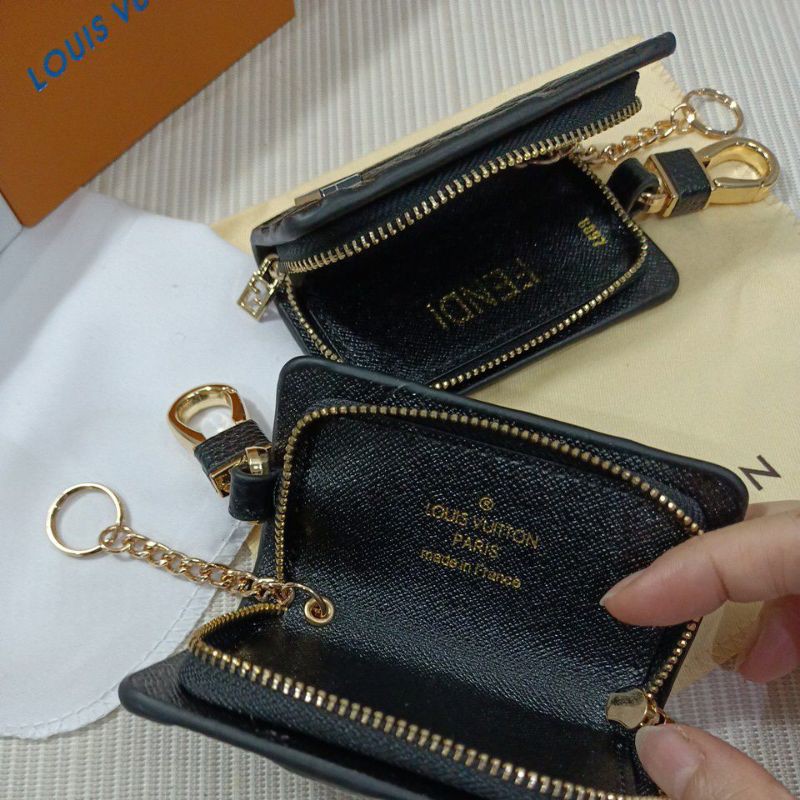 Dompet kunci mobil / gantungan kunci mobil branded