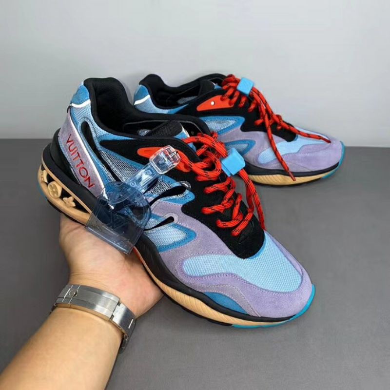 lv trail sneaker
