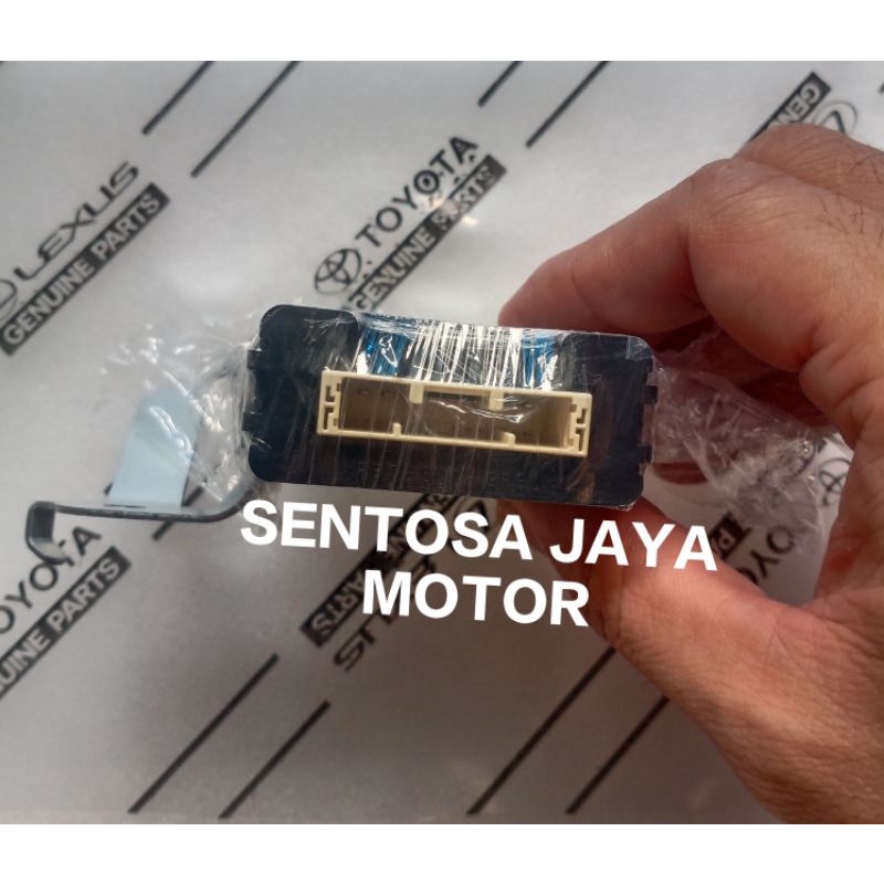 Ecu Computer Komputer Multiplex Toyota Innova Reborn 89222-71010 Asli