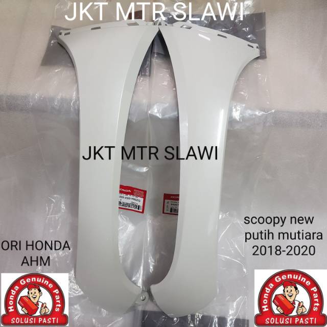 64202- K93 -N00ZQ (kiri) _64201- K93- N00ZQ (kanan) garnish lampu depan cover front sayap lampu depan, garnish front, sayap depan putih mutiara new scoopy 2019-2020 ori ahm 64202 k93 N00ZQ