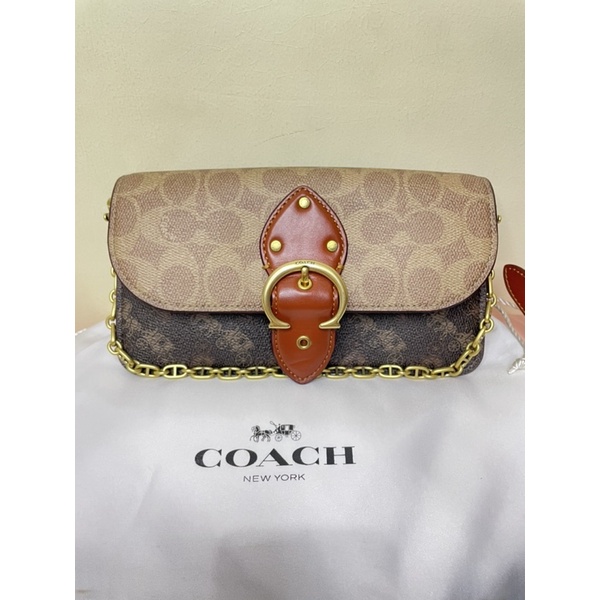 Coach signature handbag preloved ori
