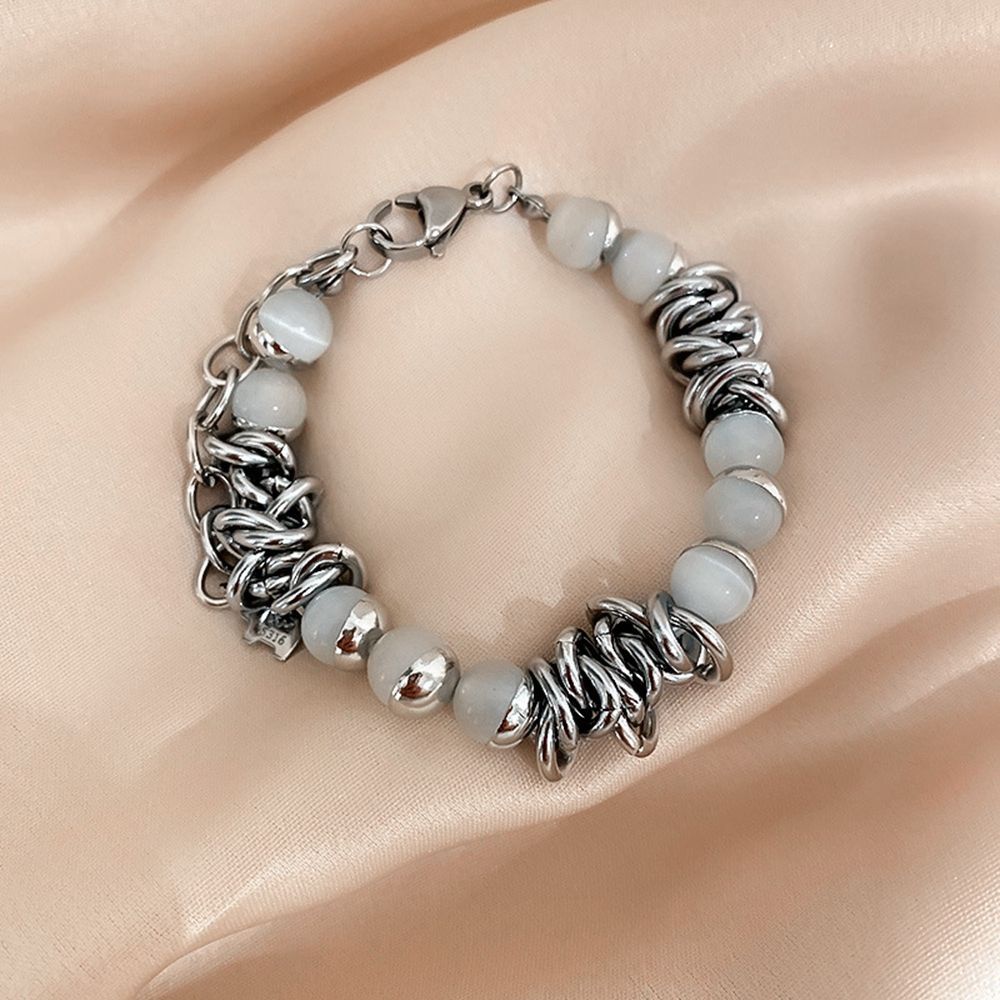 Kalung Gelang Rantai Klavikula Bahan Titanium Steel Gaya Retro Korea Untuk Wanita
