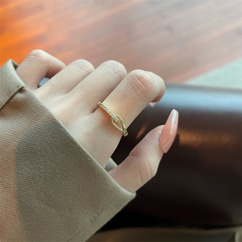 Cincin Jari Telunjuk Model Terbuka Dapat Disesuaikan Aksen Zirkon Gaya Korea Untuk Wanita