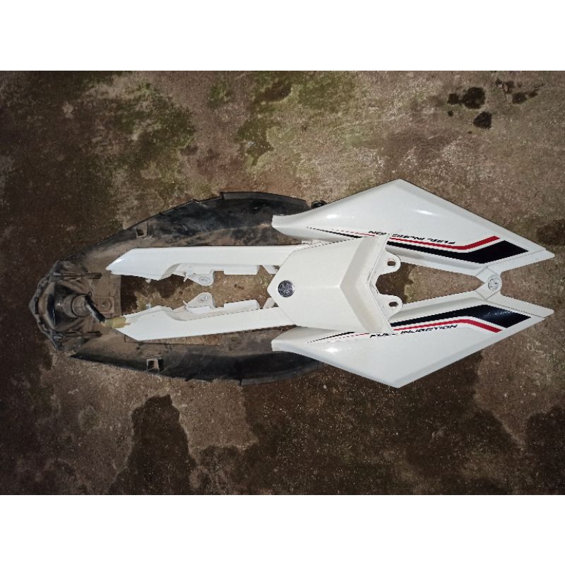 body belakang set new vixion