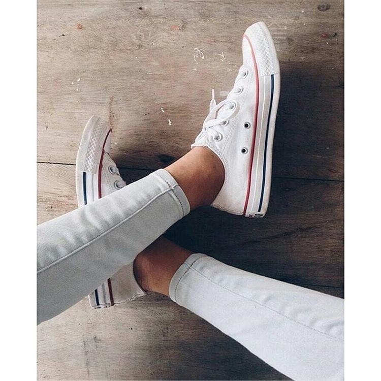 Sepatu Converse Allstar Import Vietnam Sneakers Pria Wanita Putih White Kado Hadiah Pria Wanita