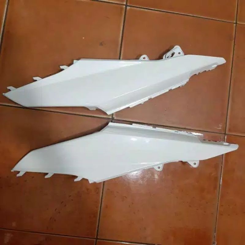 Cover Body Bodi Halus Samping Belakang Kanan Kiri Honda Beat FI 2013 2014 2015 varian warna