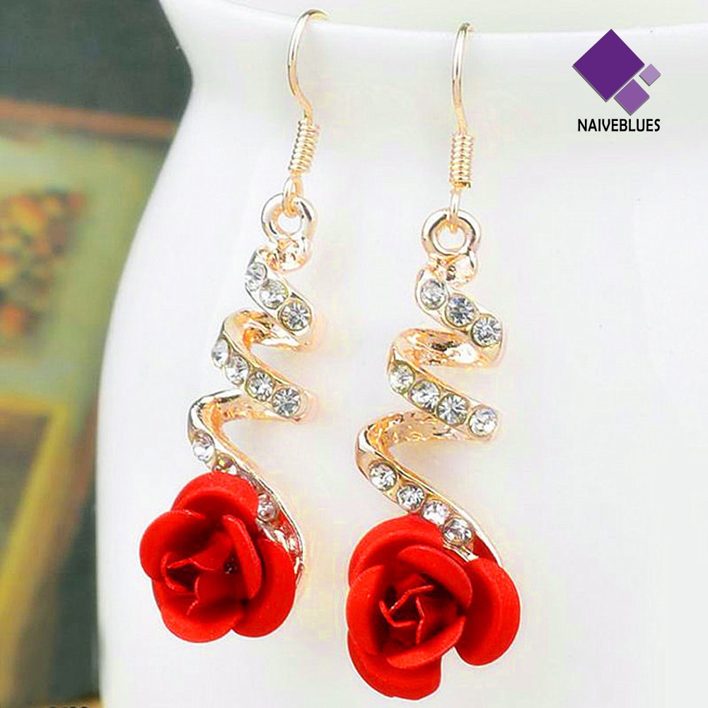 Anting Kait Gantung Wanita Desain Mawar Merah Hias Berlian Imitasi Untuk Hadiah