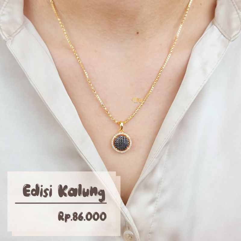 KALUNG LIONTIN BULAT HITAM