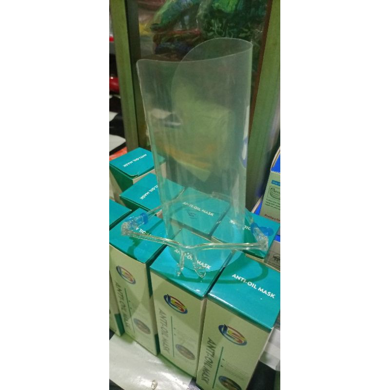 Anti oil mask/