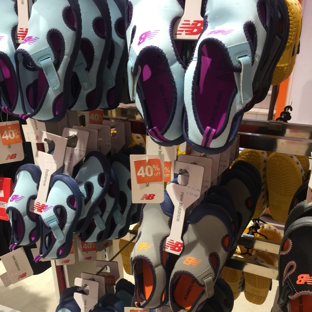 Sandal sepatu anak new balance