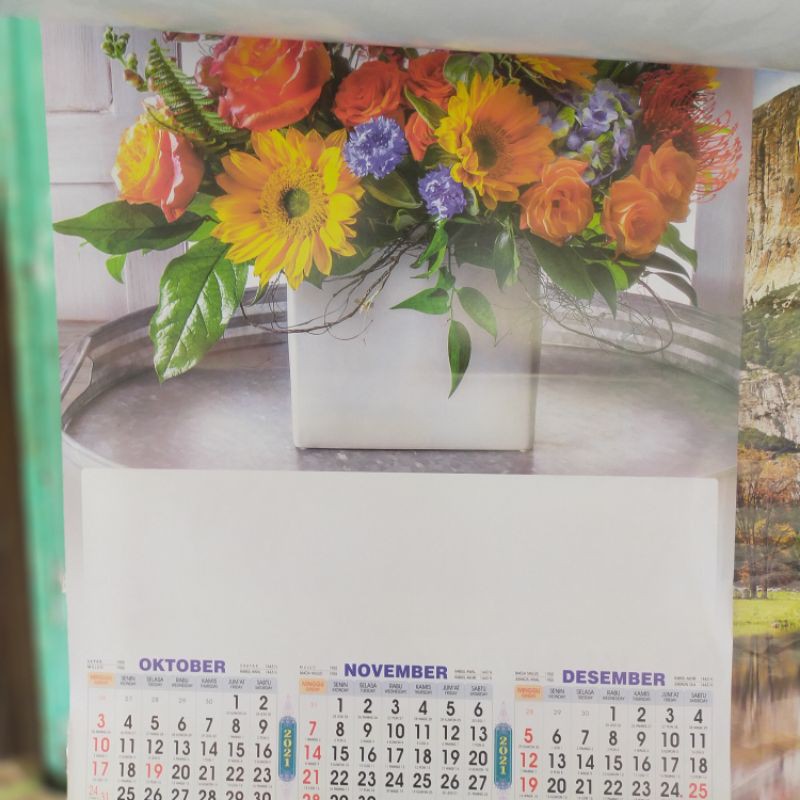 Kalender Dinding Triwulan Tahun 2021 Motif Bunga Shopee Indonesia