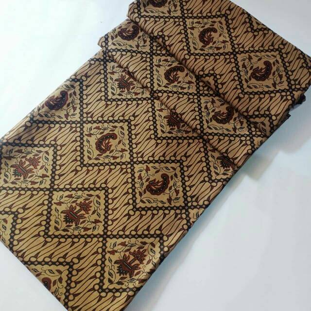 Kain batik motif daun