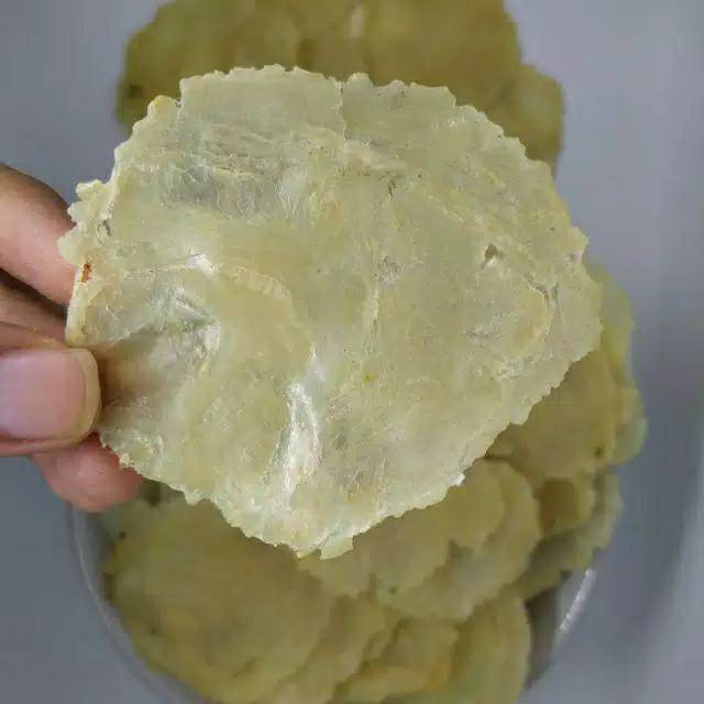 

EMPING MELINJO AGAK TEBAL 1/2 KG