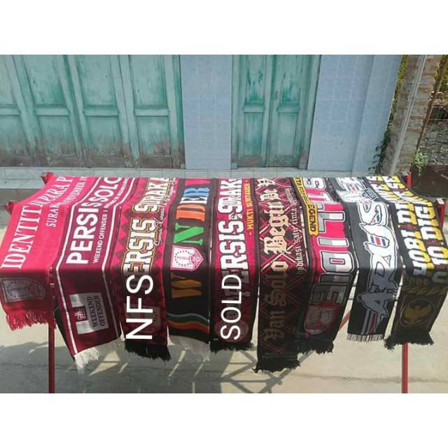 Syal / Scraft / Mafla PERSIS SOLO