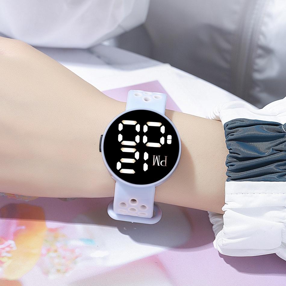 (PALING DIMINATI) COD✅ Jam Tangan Digital Wanita Pria Bulat Rubber Couple Anti Air Watch Sprot LED T