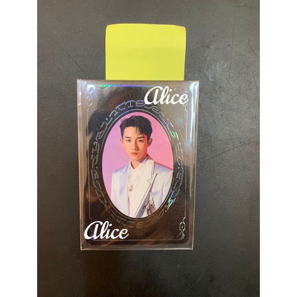 YB WINWIN NCT 2020 RESONANCE YEARBOOK