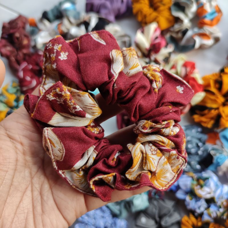 Ikat Rambut/ Tali Rambut/ Kunciran Rambut/ Ikat Rambut Cepol Hijab/ Scrunchie Jumbo Motif Bali