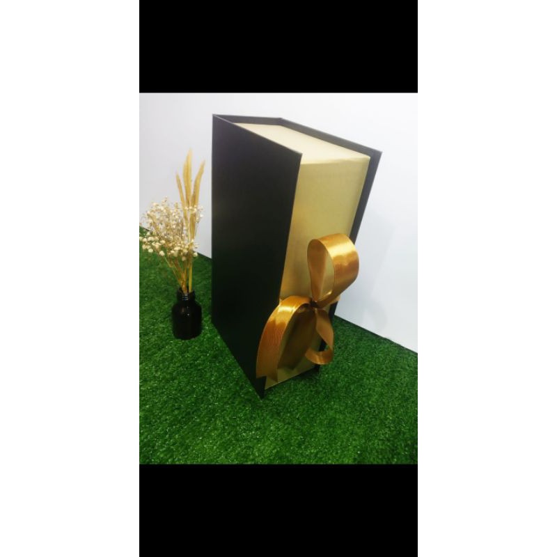 

kotak kado 30x16x9 cm book