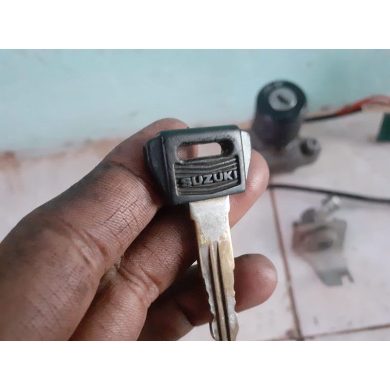 kunci kontak ori copotan satria fu 2013