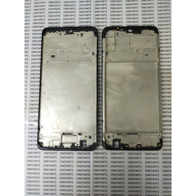 FRAME BEZZEL TULANG TENGAH DUDUKAN LCD SAMSUNG GALAXY A20S A207