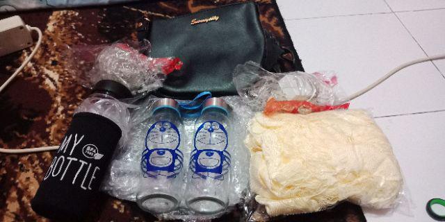 Bpt - B182 Botol Minum Kaca Karakter Clear / Free Kotak