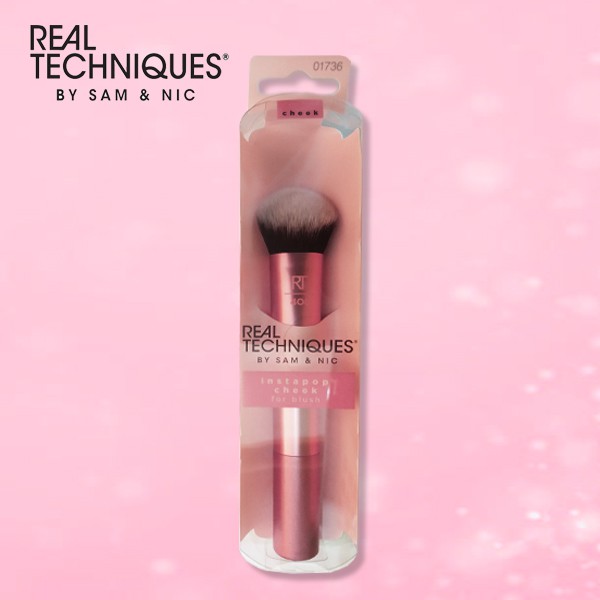 

REAL TECHNIQUES Instapop Cheek Brush