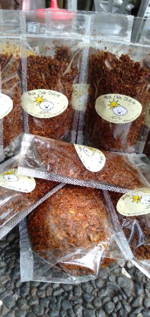 

Sambel kering (sambel cengeh)khas lombok Mak chiek