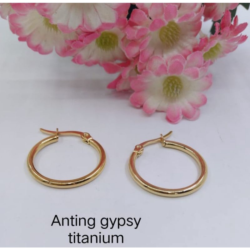 Anting gipsy titanium ukuran 18 mm titanium anti karat perhiasan anting wanita