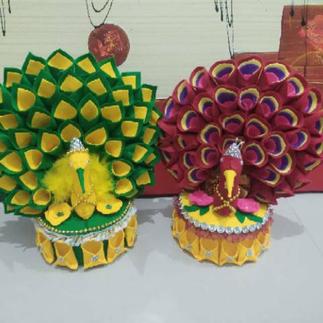 Tempat Permen Burung Unik