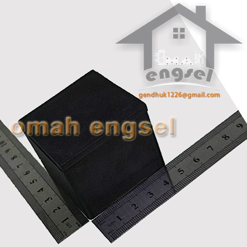 Kaki Sofa KS304A Square 50x50x40 Yane Black Steel