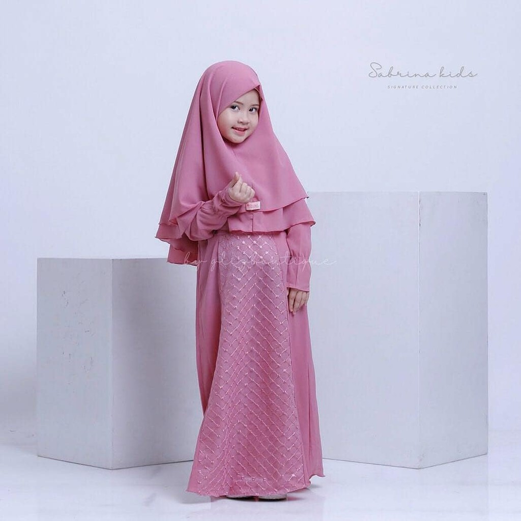 GAMIS SYARI ANAK BONUS HIJAB  RUMAH KEBAYA BANDUNG RUMAH SONGKET BANDUNG