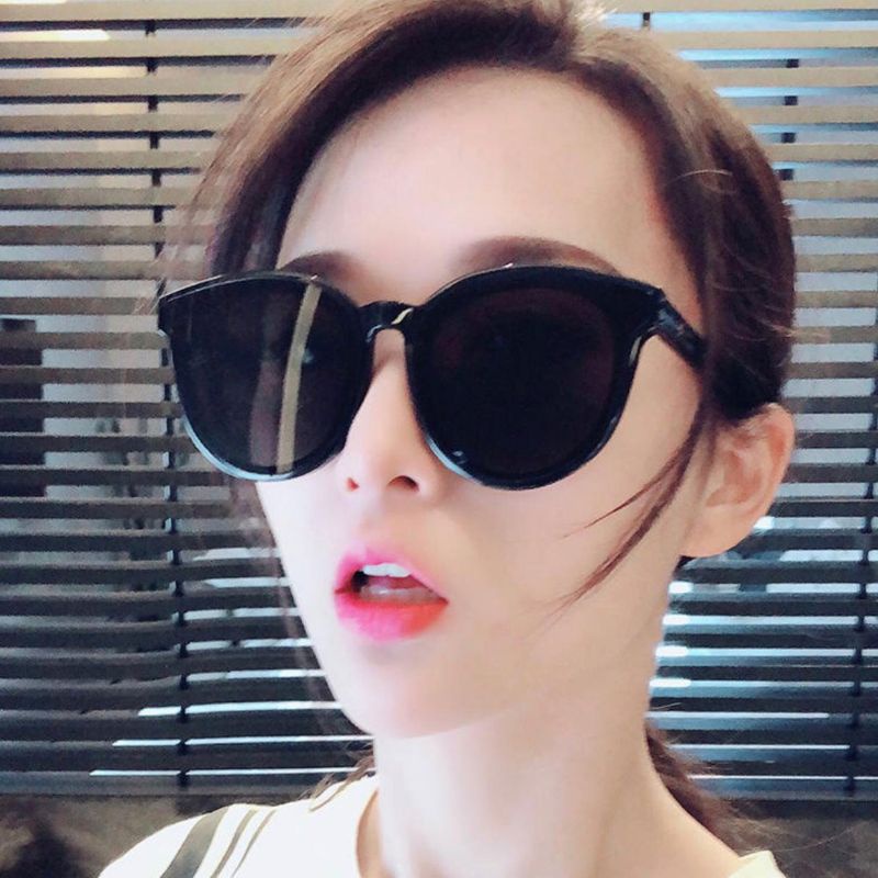 Besar Hitam Kacamata Oversize Fashion Korean Style Wanita Pria Pelindung Sinar UV Protection Santai Lensa