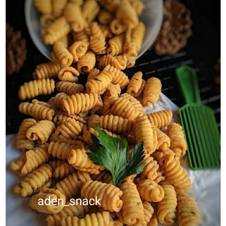 

kueh kerang original { cemilan gurih aden snack}