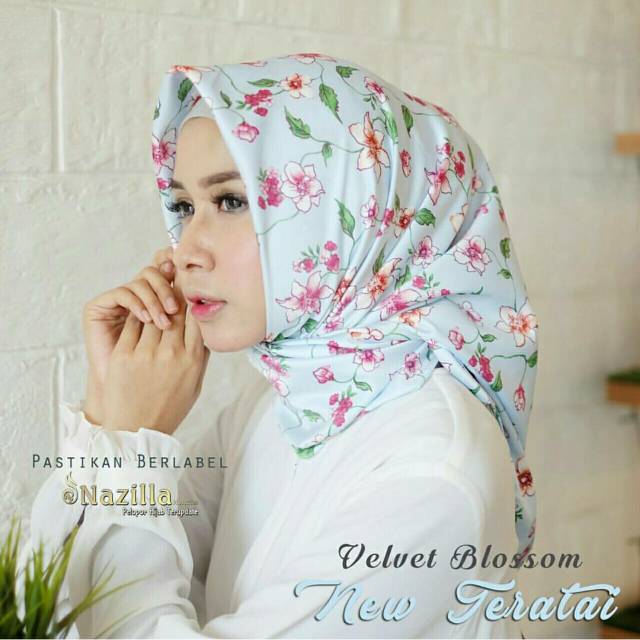 SEGIEMPAT NAZILLA / SEGIEMPAT VELVET BLOSSOM / SEGIEMPAT CATBURY / SEGIEMPAT MAXMARA / SEGI 4 SATIN