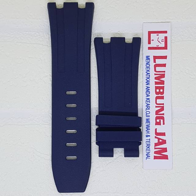 AUDEMARS PIGUET DIVER XS BLUE RUBBER STRAP