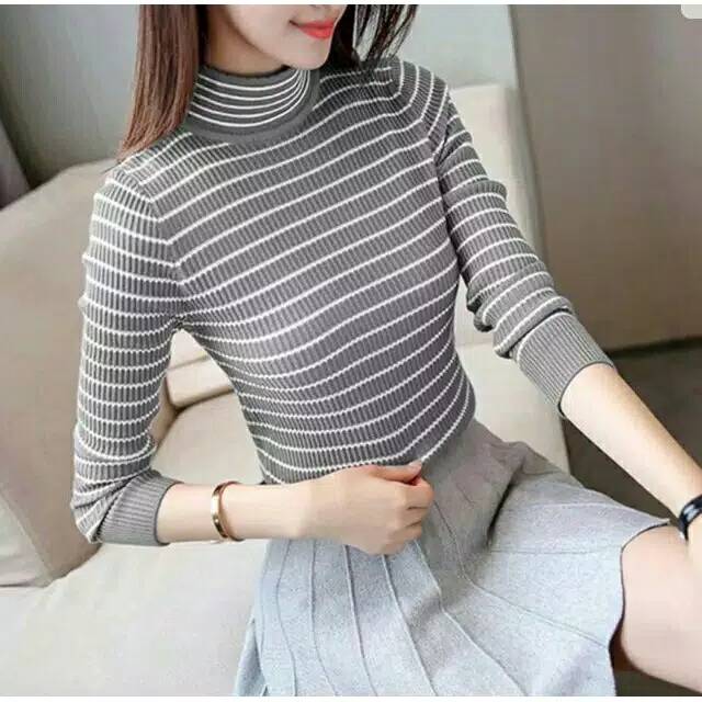 Basic Stripe Turtleneck Rajut Wanita - inner rajut stripe pressbody