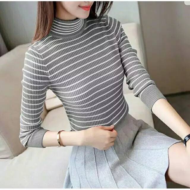 Basic Stripe Turtleneck Rajut Wanita