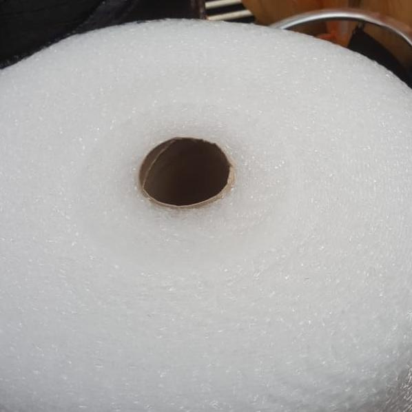 

BUBBLE WRAP GMP 3Kg ukuran 50m x 125mCargo 1 Resi 1 Roll ダ