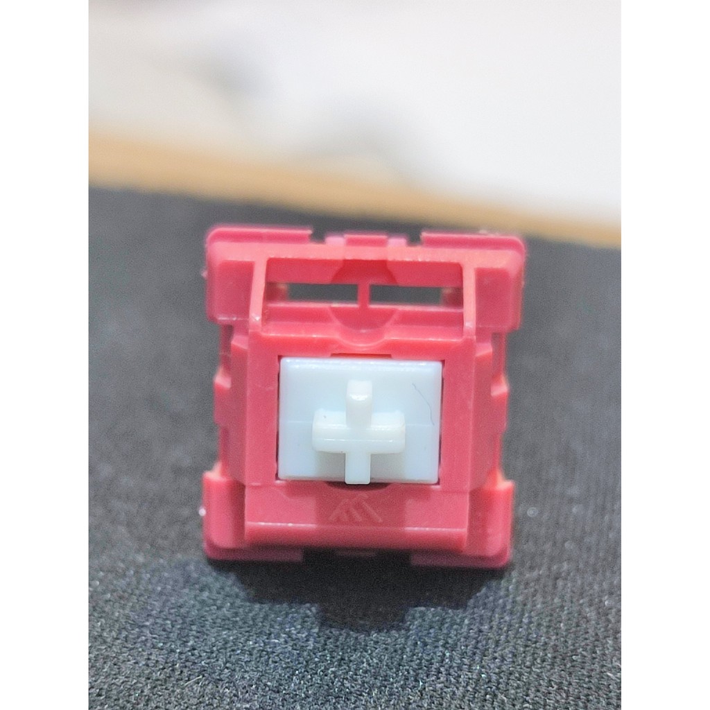 KTT / Content Grapefruit Switch - 3 Pin (Linear - Plate Mount)