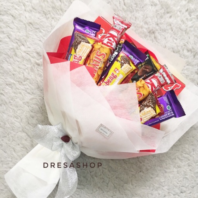 BOUQUET SNACK JUMBO | BUKET MAKANAN JUMBO UNTUK ACARA WISUDA ULANG