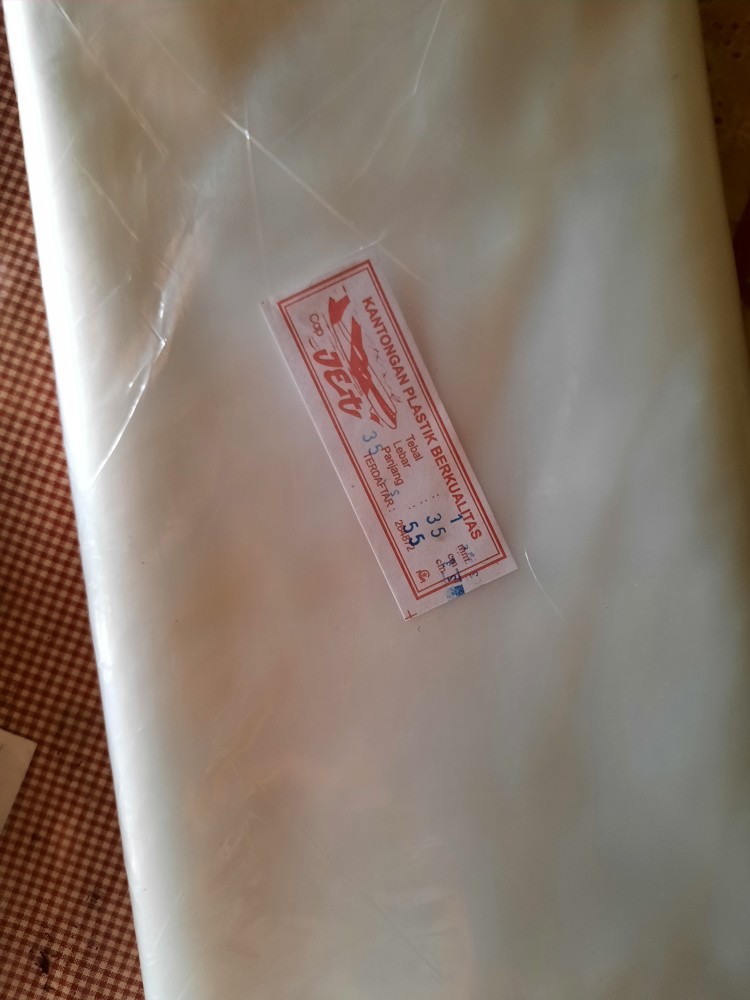 Plastik Beras / Pe 10 Kg Uk. 35x55 Cm