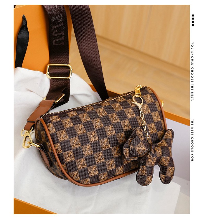 ( 2PC 1KG ) GTBI998878383 New Arrival  !!!  Tas Selempang Wanita Import  Premium Terbaru+ASESORIS