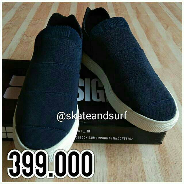 SEPATU SLIP ON INSIGHT ORIGINAL