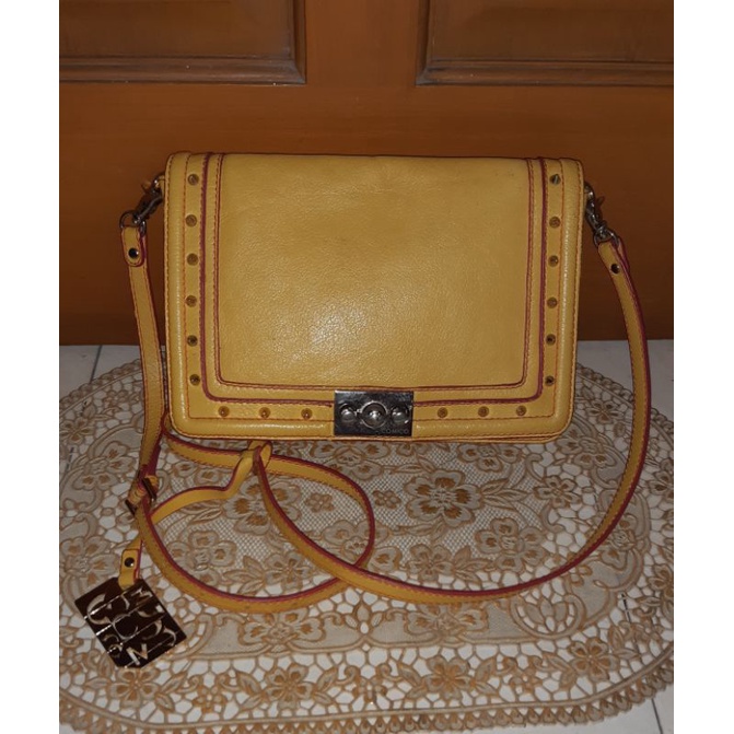 Comico Sling Bag preloved -SOLD-