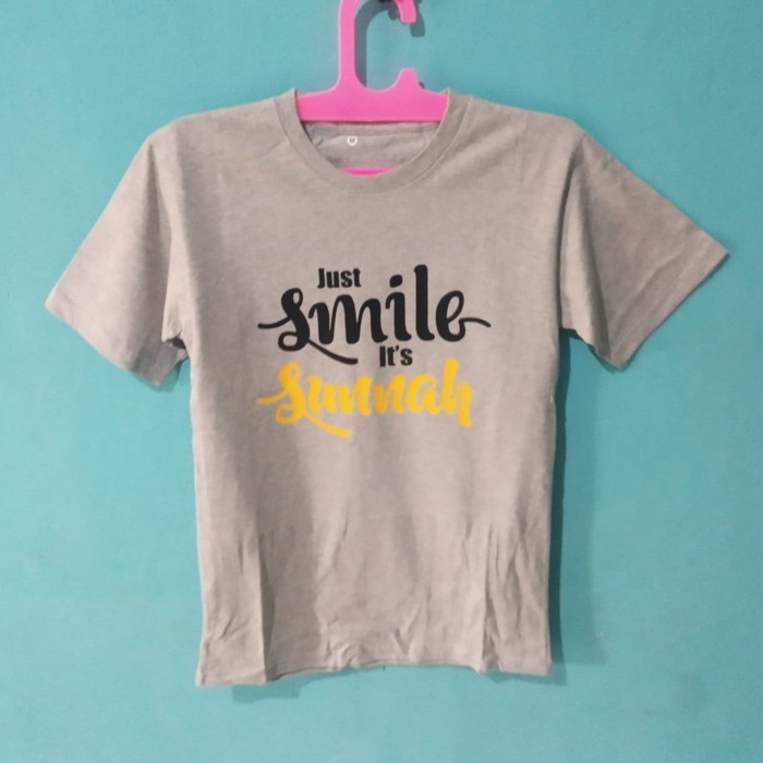 kaos/t shirt/baju keren SENYUM SUNNAH